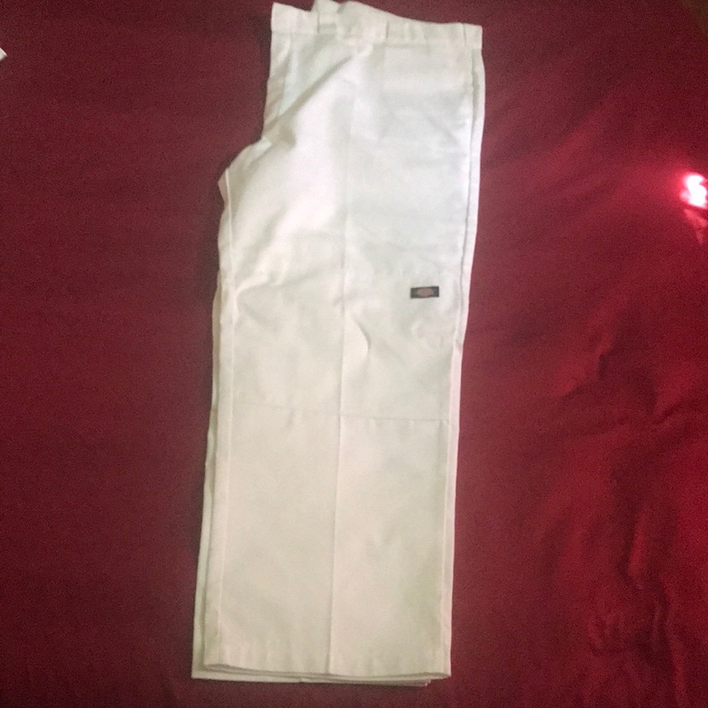 Dickies size 48x32 white